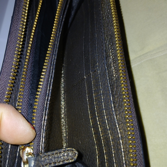 Burberry Authentic Shimmer Buckle Tote Bag & Wallet Excellent Condition - Picture 10 of 12